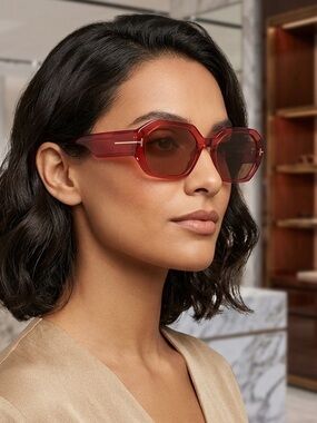 New! TOM FORD Veronique-02 Sunglasses TF917 72E, Authentic